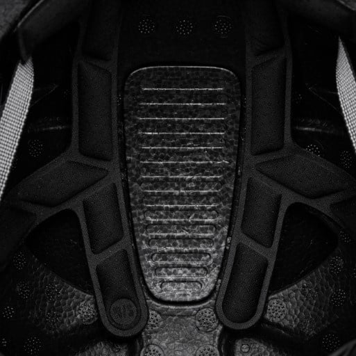Black Diamond Capitan Patina-Black helm