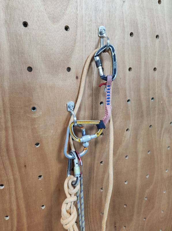 Tebylon Ring hanger M8